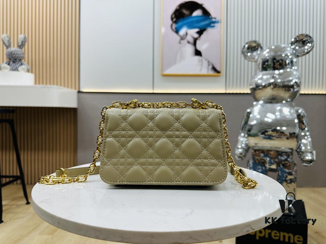 6930a6c56e68136f4d9ac3b8 Dior Jolie Bag Handbag