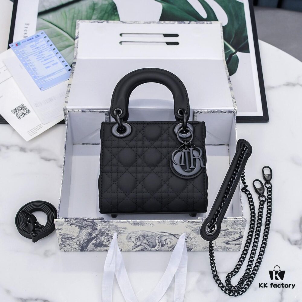 6930a6df6e68136f4d9ac3ea Lady Dior Quilted Matte Calfskin Flap Handbag