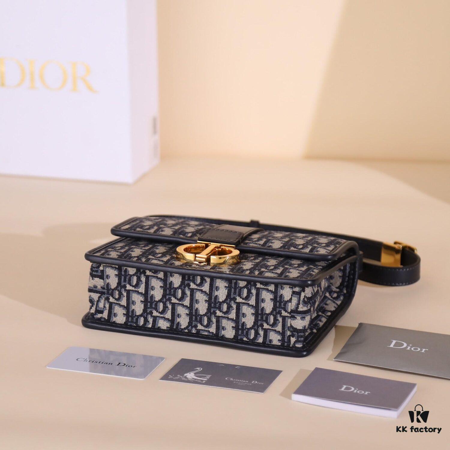 6930a73a6e68136f4d9ac4aa 30 Montaigne Handbag in Blue Oblique Print Fabric