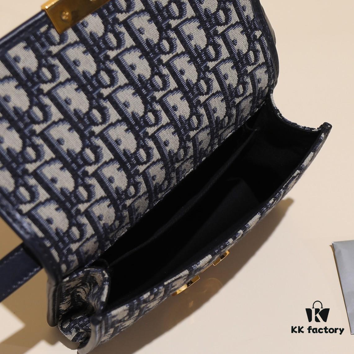 6930a73b6e68136f4d9ac4ac 30 Montaigne Handbag in Blue Oblique Print Fabric