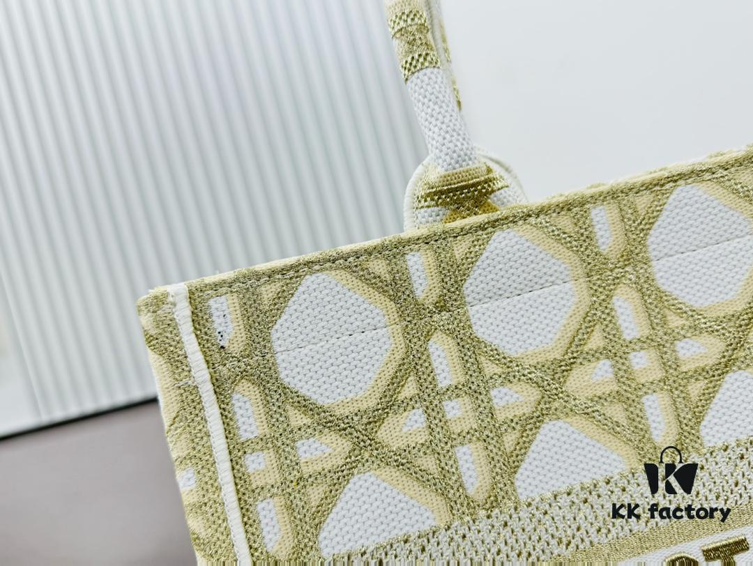 6930a76a6e68136f4d9ac50a Thick Thread, Heavy Fabric Original Order Medium Di0r Book Tote