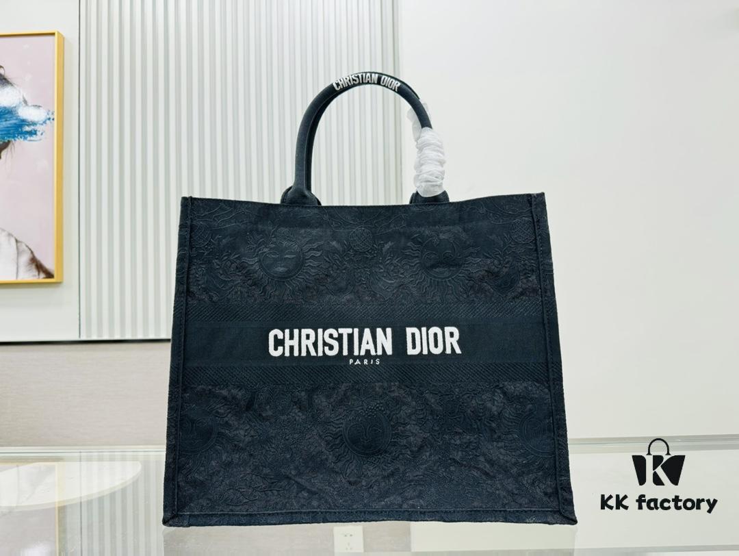 6930a76e6e68136f4d9ac510 Oversized Original Order Thick Yarn Fabric Dior Book Tote