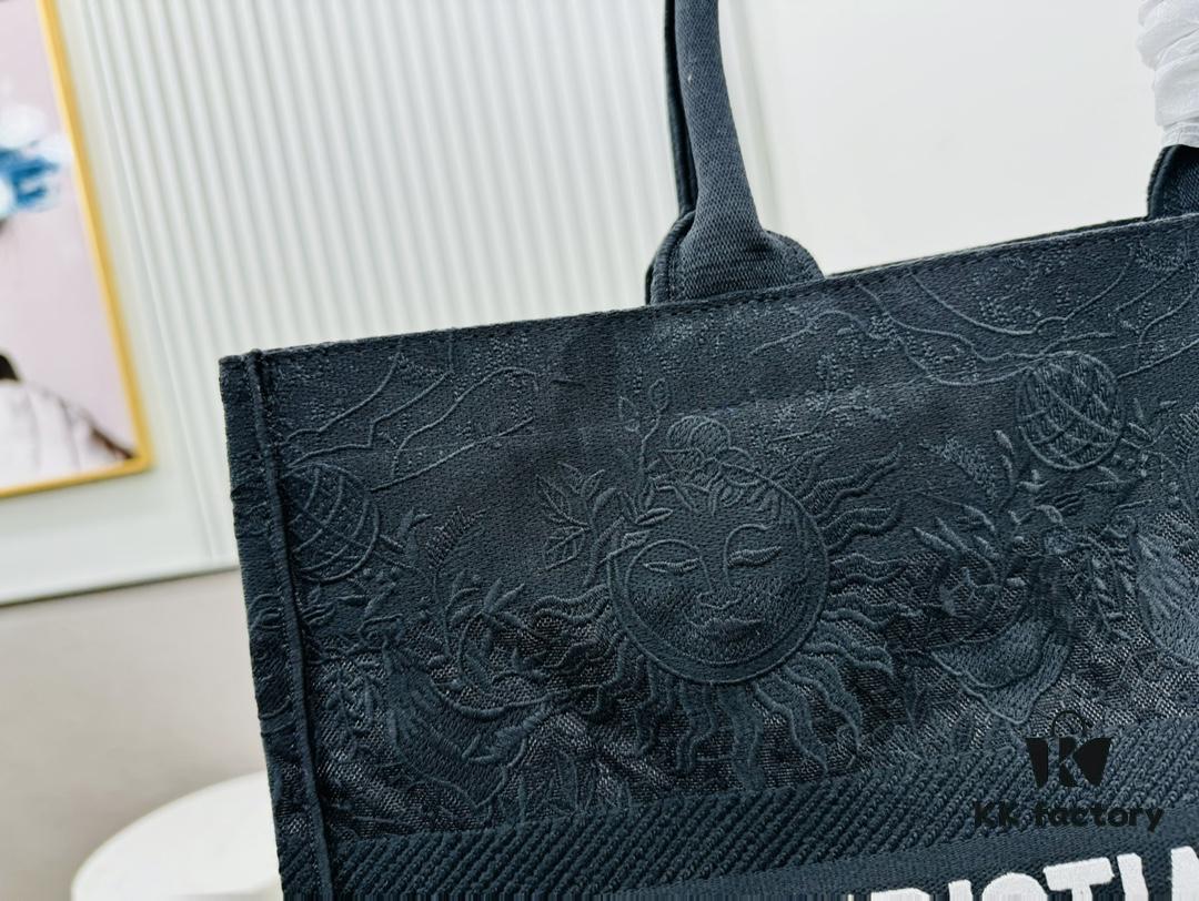 6930a76f6e68136f4d9ac515 Oversized Original Order Thick Yarn Fabric Dior Book Tote
