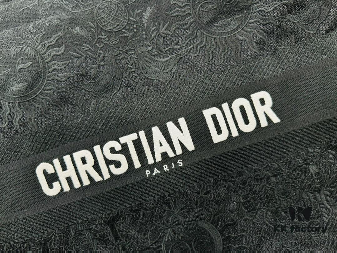 6930a7706e68136f4d9ac516 Oversized Original Order Thick Yarn Fabric Dior Book Tote