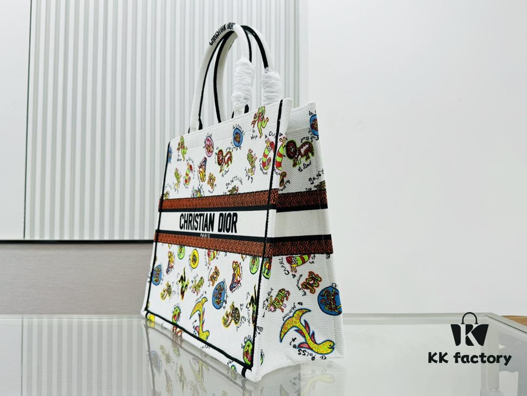 6930a77f6e68136f4d9ac535 Oversized Original Order Thick Yarn Fabric Dior Book Tote