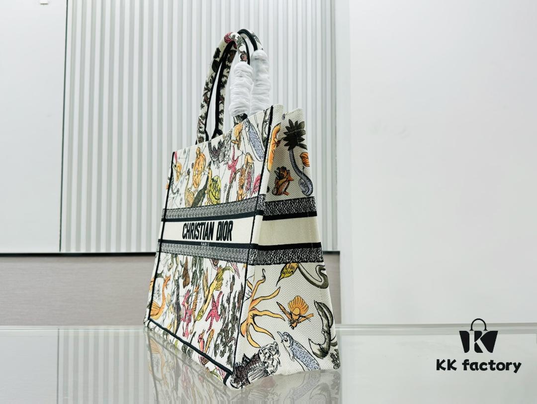 6930a7876e68136f4d9ac547 Oversized Original Order Thick Yarn Fabric Dior Book Tote