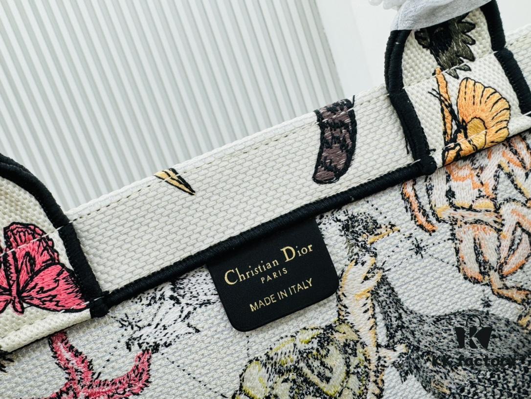 6930a7896e68136f4d9ac54b Oversized Original Order Thick Yarn Fabric Dior Book Tote