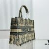 Thick Stitching, Heavy Fabric Original Order Medium Size [Dior Book Tote]