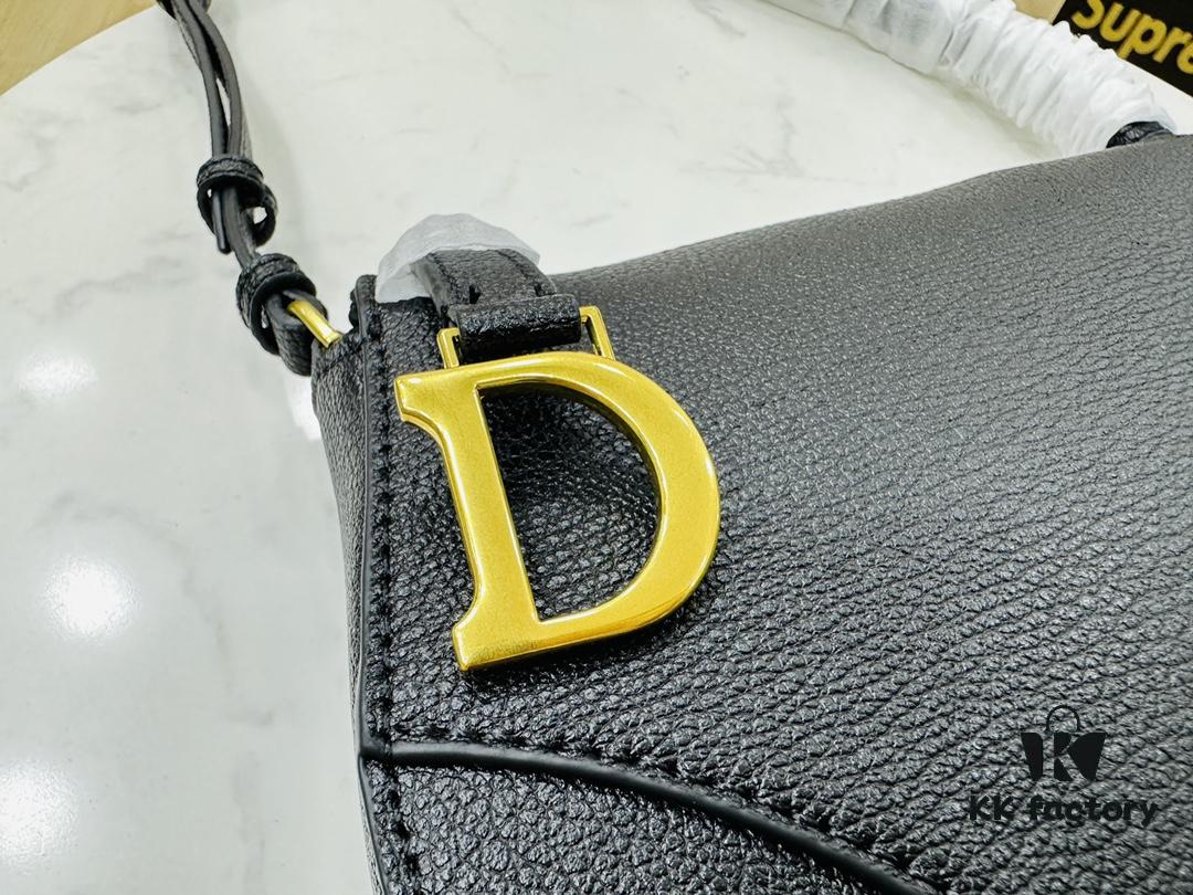 6930a7dc6e68136f4d9ac604 Christian Dior New Saddle Bag - Crescent Underarm Bag