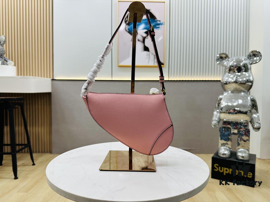 Christian Dior New Saddle Bag - Crescent Armpit Bag