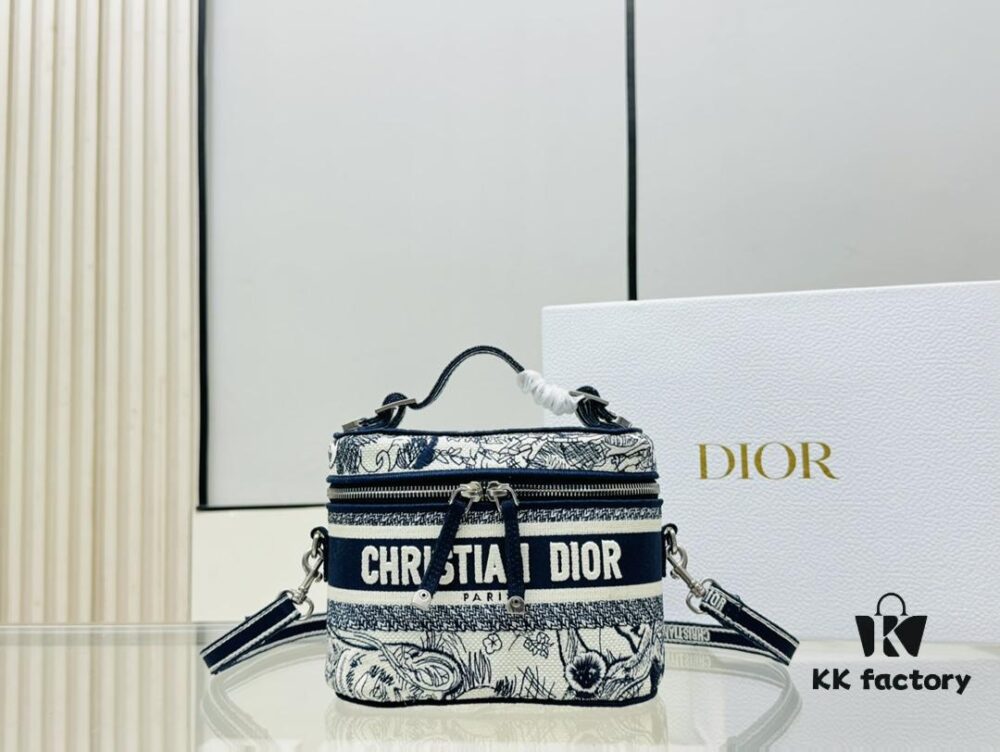 6930a80e6e68136f4d9ac672 New Embroidered DiorTravel Cosmetic Pouch