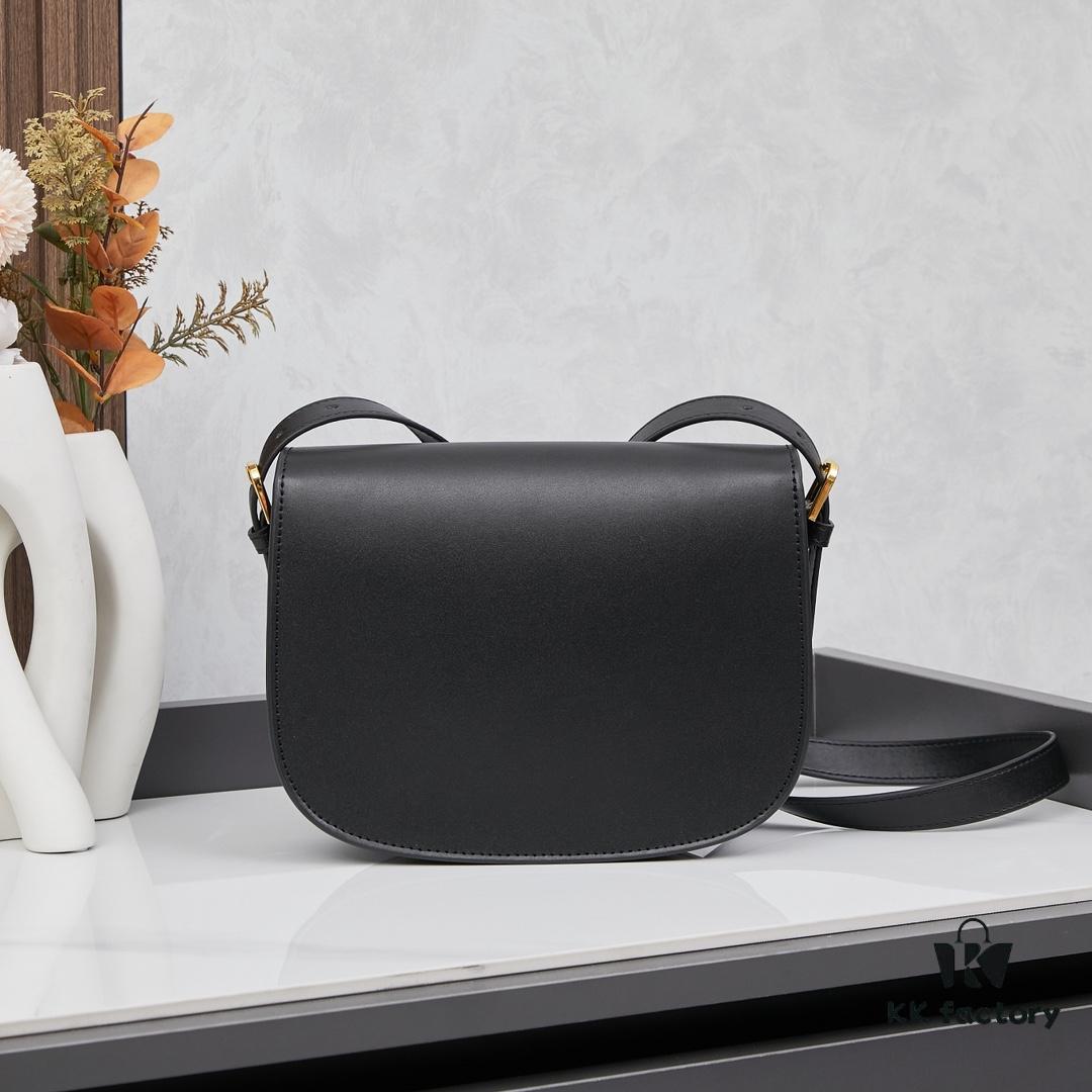6930a81e6e68136f4d9ac695 Dior Bobby Medium vs Large | Smooth Calfskin with Suede Lining from the 30 Montaigne Collection