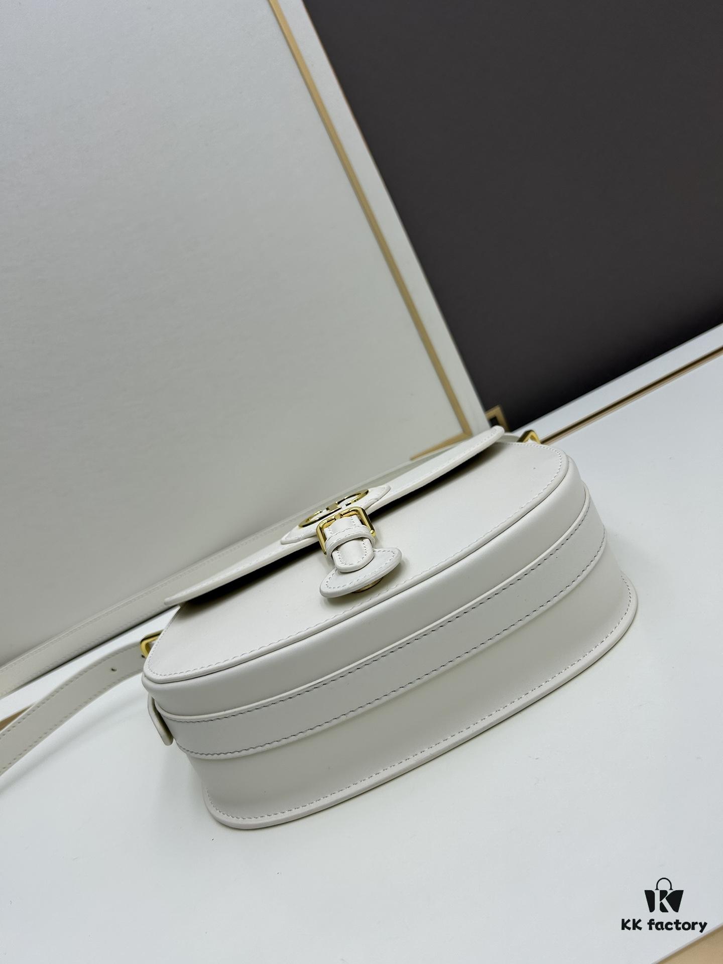 6930a8306e68136f4d9ac6b5 Dior Bobby Medium vs Large Size in Leather with Box, Calfskin with Suede Interior