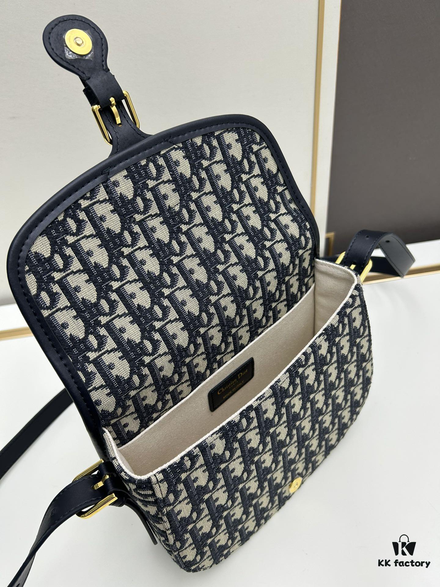 6930a8366e68136f4d9ac6c4 Dior Bobby Medium vs Large Size Leather Bag from 30 Montaigne Collection