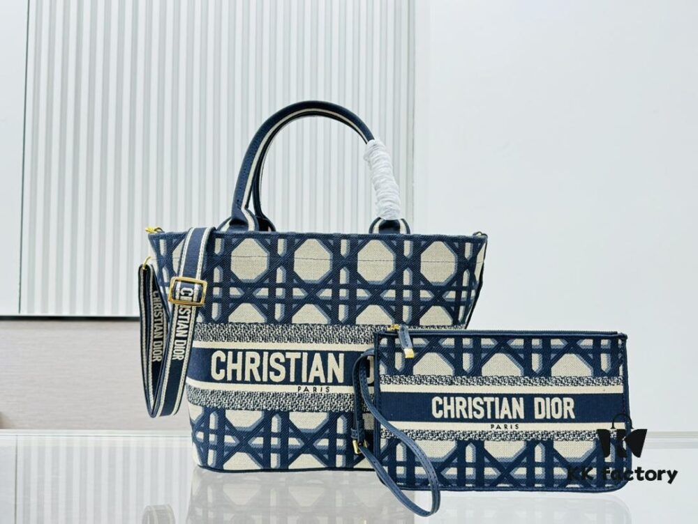 6930a8626e68136f4d9ac720 Dior Market Tote Bag with Shoulder Strap and Mini Pouch