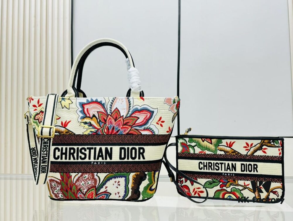 6930a86a6e68136f4d9ac732 Dior Market Tote with Shoulder Strap and Mini Bag