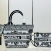 6930a8736e68136f4d9ac740 Dior Market Tote Bag with Shoulder Strap and Mini Pouch