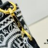6930a8786e68136f4d9ac74a Dior Market Tote Bag with Shoulder Strap and Mini Pouch