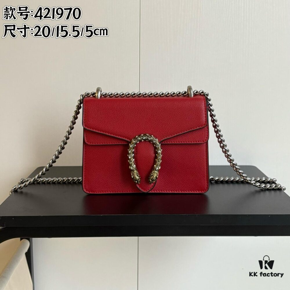 6930a8836e68136f4d9ac75d Authentic Shot # Model: 421970 Red Leather Size: 20✖️15.5✖️5cm Classic Timeless Dionysus Series Divine Design! Tiger Head Hardware and Chain with Excellent Texture! PVC with Leather Trim Single Compartment Plenty of Space for Powder Case, Phone, Lipstick – Effortlessly Stylish When Carried Outdoors ✅