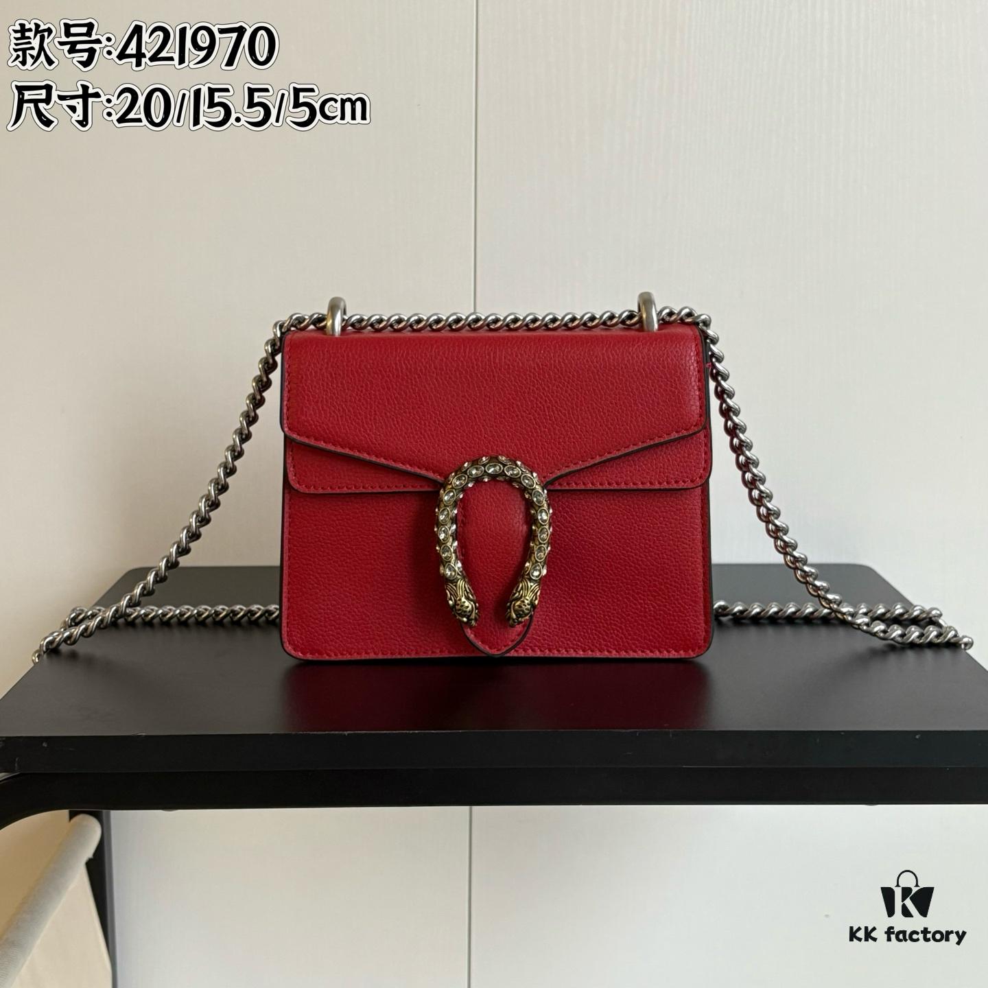 6930a8836e68136f4d9ac75d Authentic Shot # Model: 421970 Red Leather Size: 20✖️15.5✖️5cm Classic Timeless Dionysus Series Divine Design! Tiger Head Hardware and Chain with Excellent Texture! PVC with Leather Trim Single Compartment Plenty of Space for Powder Case, Phone, Lipstick – Effortlessly Stylish When Carried Outdoors ✅