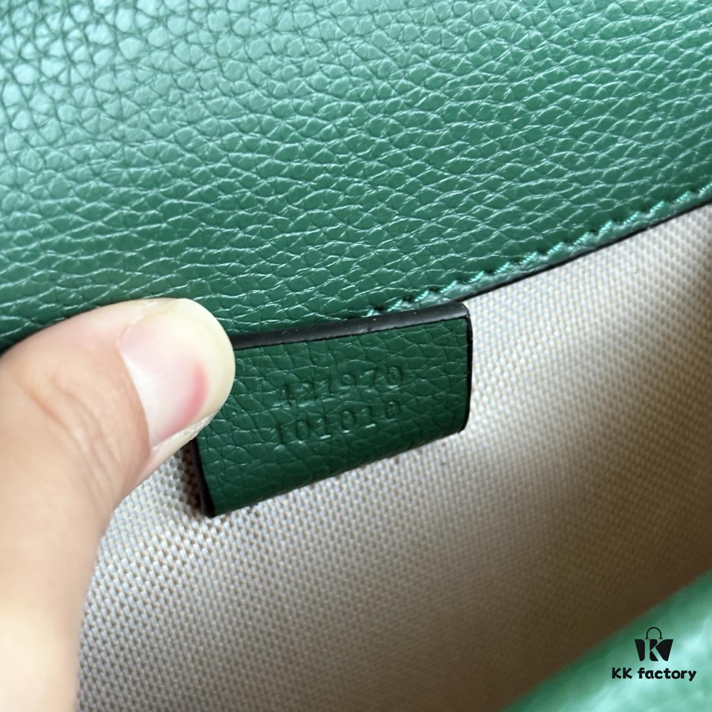 6930a88b6e68136f4d9ac76e Authentic Shot #421970 Green Leather Dionysus Series Bag