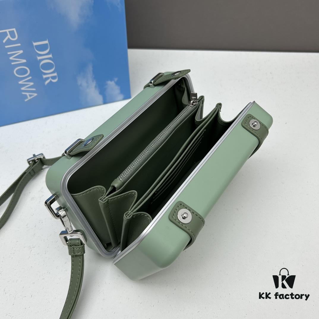 6930a91d6e68136f4d9ac871 DIOᖇ 🎉🎉 & RIMOWA Collaborative Limited Edition Mini Luggage Bag