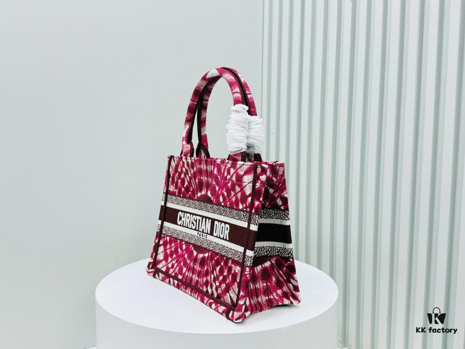 6930a9256e68136f4d9ac880 Authentic Thick Fabric Warning ️ Small Size 'Book Tote'