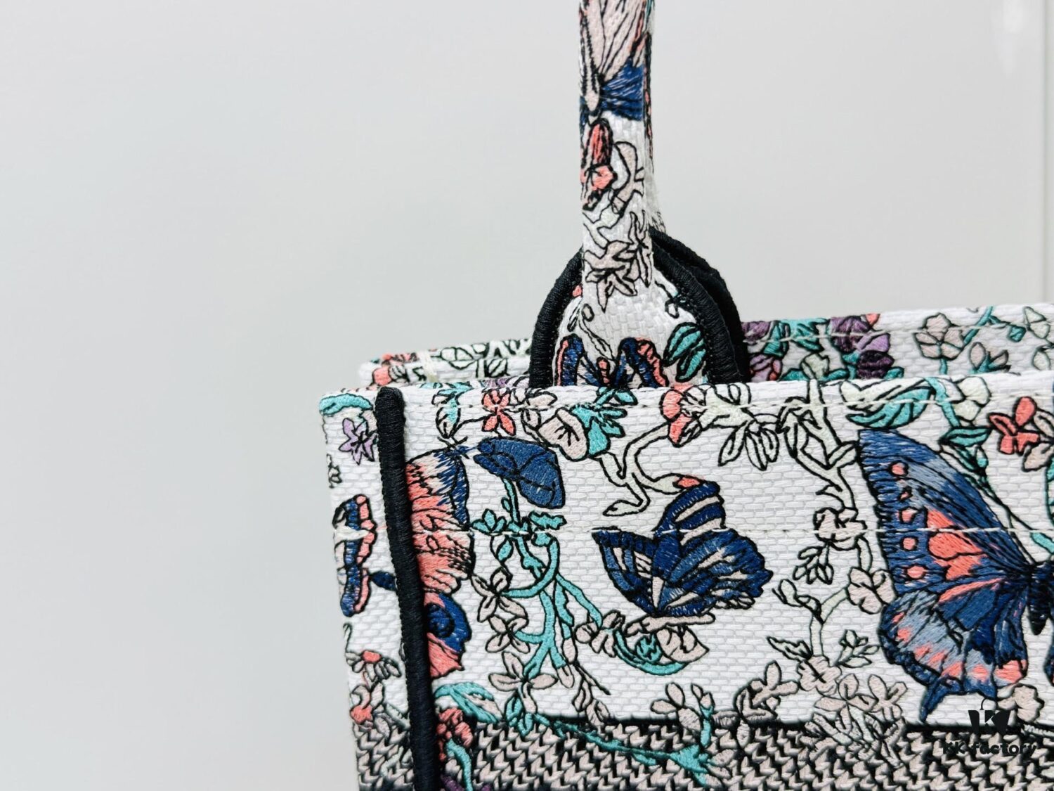 6930a9316e68136f4d9ac896 Authentic Thick Fabric Warning ️ Small Size 'Book Tote'
