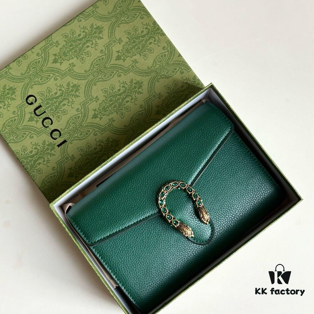 6930a9526e68136f4d9ac8d4 GG Dionysus WOC Chain Mini Handbag / Wallet in Green Full Leather with Horsehead Spur Closure and Flap Design