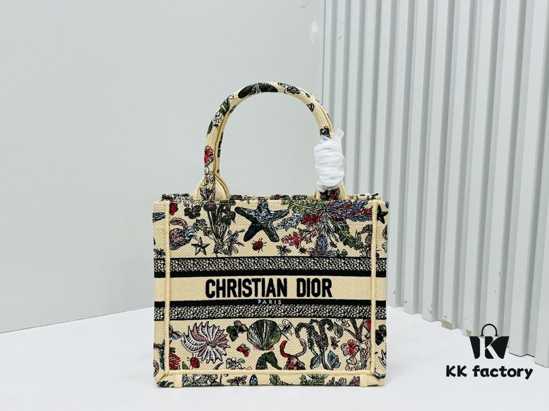 6930a9786e68136f4d9ac927 Authentic Thick Fabric Warning ️ Small Size 【Book Tote】
