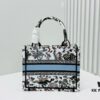 6930a97c6e68136f4d9ac931 Authentic Thick Fabric Warning ️ Small Size 【Book Tote】