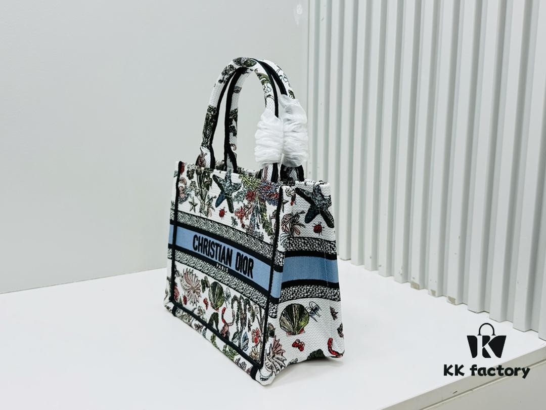 6930a97d6e68136f4d9ac932 Authentic Thick Fabric Warning ️ Small Size 【Book Tote】