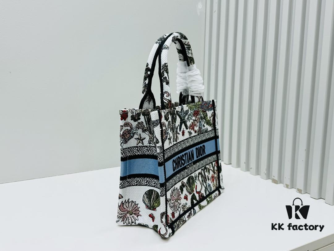 6930a97d6e68136f4d9ac935 Authentic Thick Fabric Warning ️ Small Size 【Book Tote】