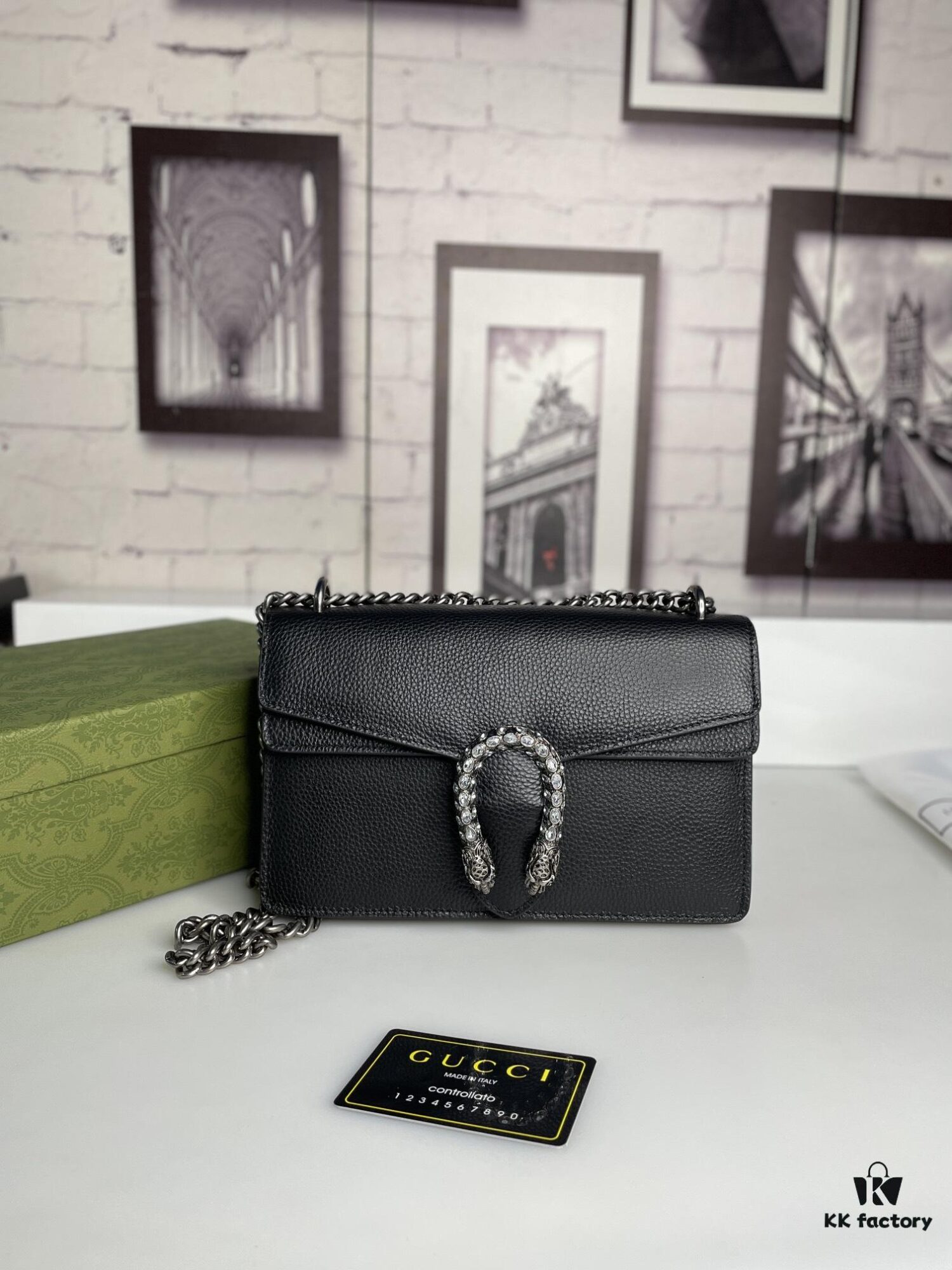 6930a9a46e68136f4d9ac982 Crinkled Leather with Double Tiger Head Clasp Inspired by the Greek Mythology of Dionysus, Dual Flap Pockets, Handheld or Crossbody Bag, Model: 400249, Size: 28x15x7