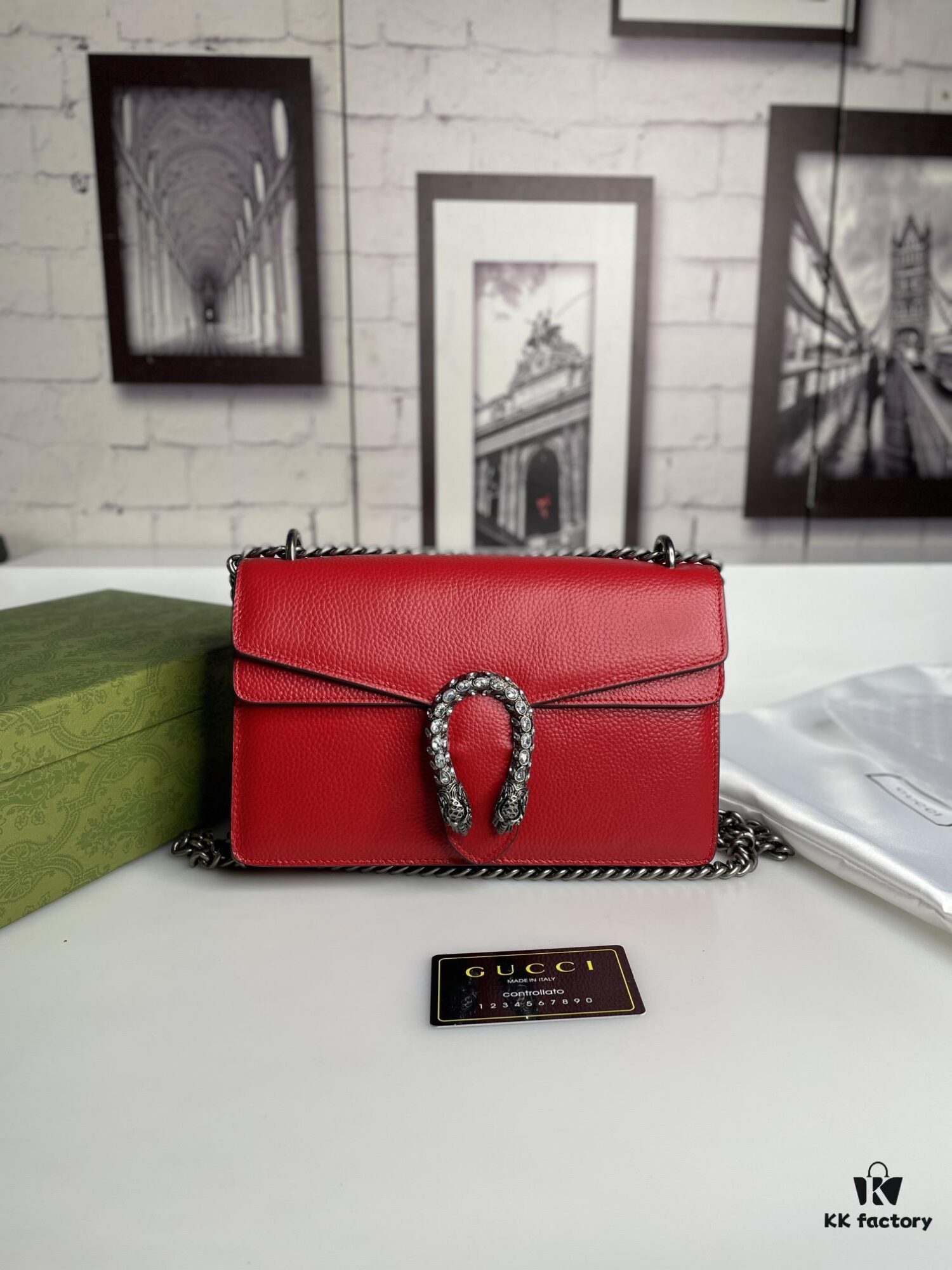 6930a9a76e68136f4d9ac989 Crinkled Leather with Double Tiger Head Clasp Inspired by the Greek Myth of Dionysus, Dual Flap Pockets, Handheld or Crossbody Bag, Model: 400249, Size: 28x15x7