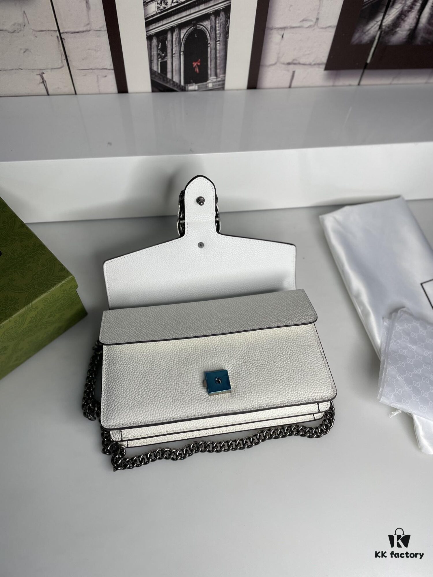 6930a9b16e68136f4d9ac999 Crinkled Leather with Double Tiger Head Clasp Inspired by the Greek Mythology of Dionysus, Dual Flap Pockets, Handheld or Crossbody Bag, Model: 400249, Size: 28x15x7