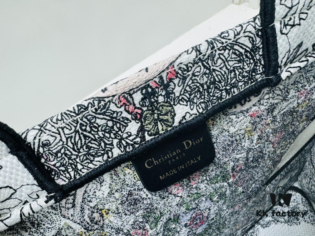 6930a9c96e68136f4d9ac9cd Authentic Thick Fabric Warning ️ Small Size 'Book Tote'