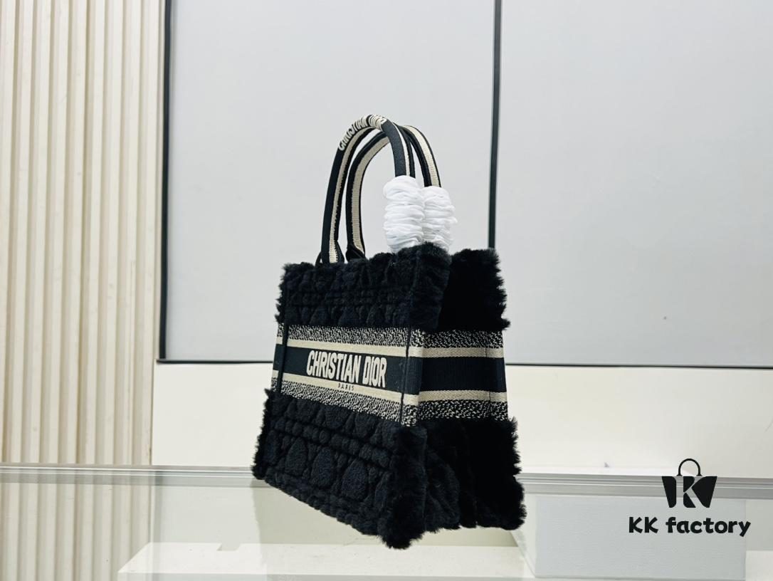 6930a9dc6e68136f4d9ac9f6 Authentic Thick Fabric Warning ️ Small Size Wool Plaid Black 【Book Tote】