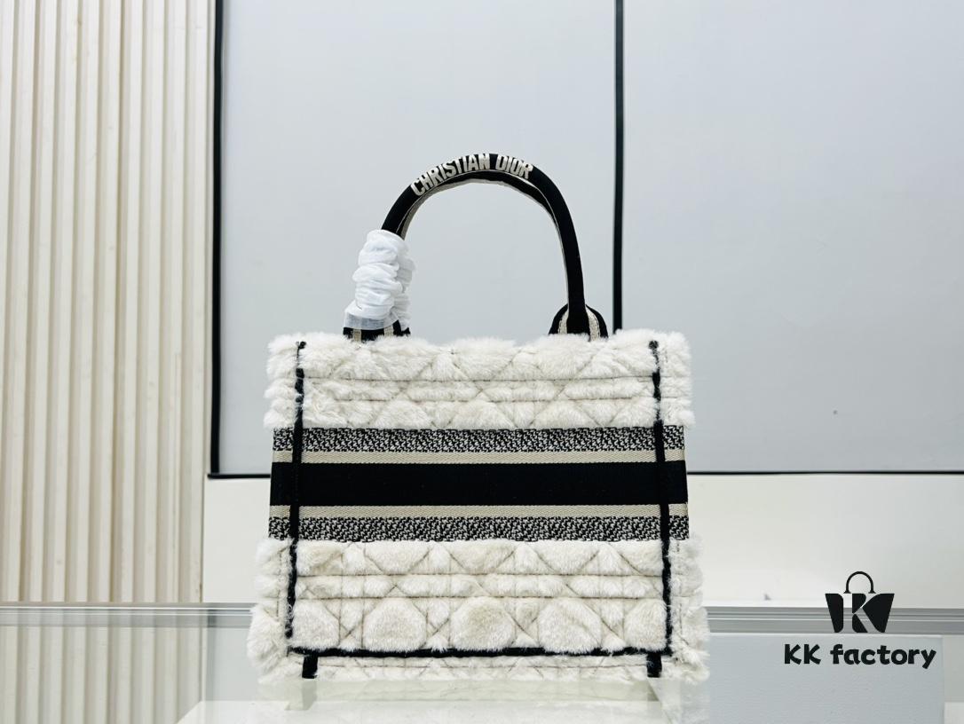 6930a9e36e68136f4d9aca08 Authentic Thick Fabric Warning ️ Small Size White Fur is Black 【Book Tote】