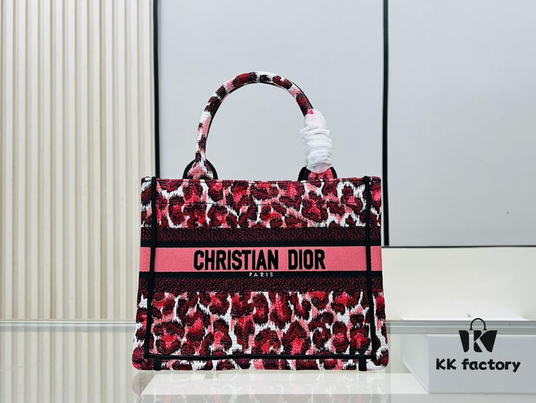 6930a9ed6e68136f4d9aca1f Authentic Thick Fabric Warning ️ Small Red Leopard Print 'Book Tote'