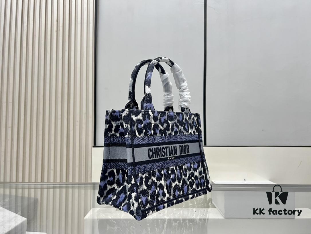 6930a9f16e68136f4d9aca29 Authentic Thick Fabric ️ Small Purple Leopard Print 'Book Tote'