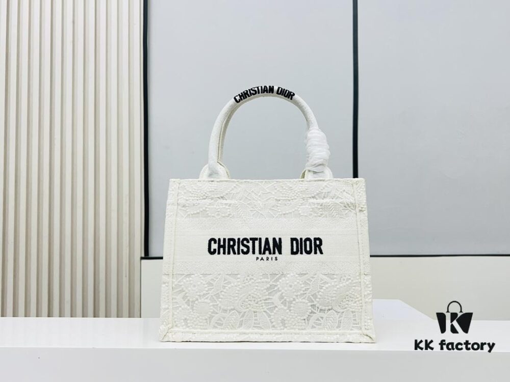 6930a9f66e68136f4d9aca32 Authentic Thick Fabric Warning ️ Small White Lace 'Book Tote'