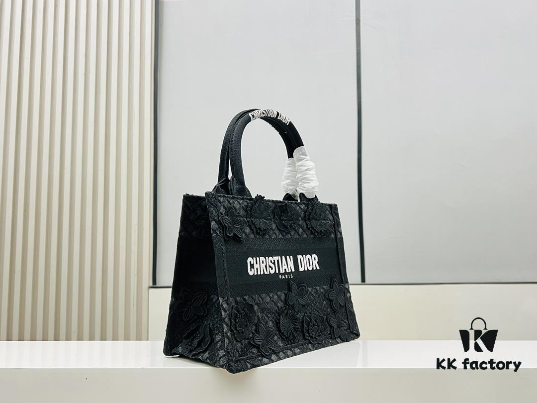 6930a9fb6e68136f4d9aca3c Authentic Thick Fabric Warning ️ Small Black Floral 'Book Tote'