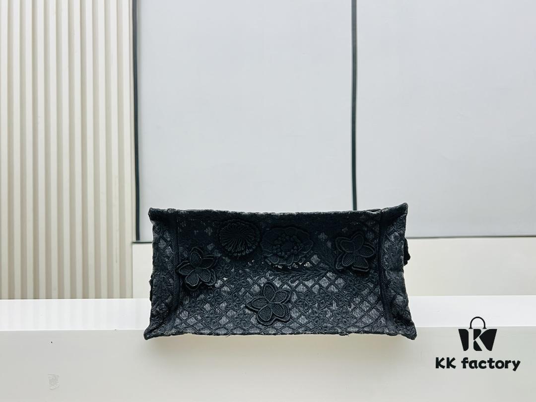 6930a9fd6e68136f4d9aca42 Authentic Thick Fabric Warning ️ Small Black Floral 'Book Tote'