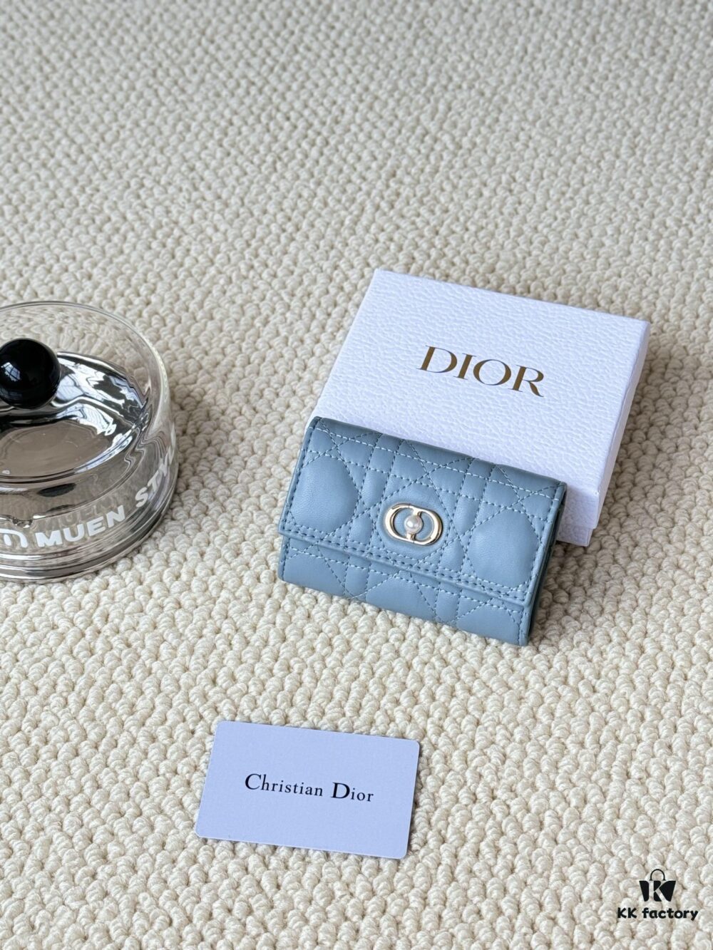 6930aa0d6e68136f4d9aca5d Dio Caro Mini Pearl Card Holder