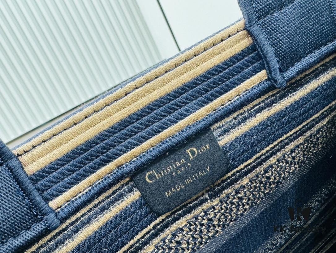 6930aa3c6e68136f4d9acac1 Authentic Thick Fabric Warning ️ Small Size Book Tote