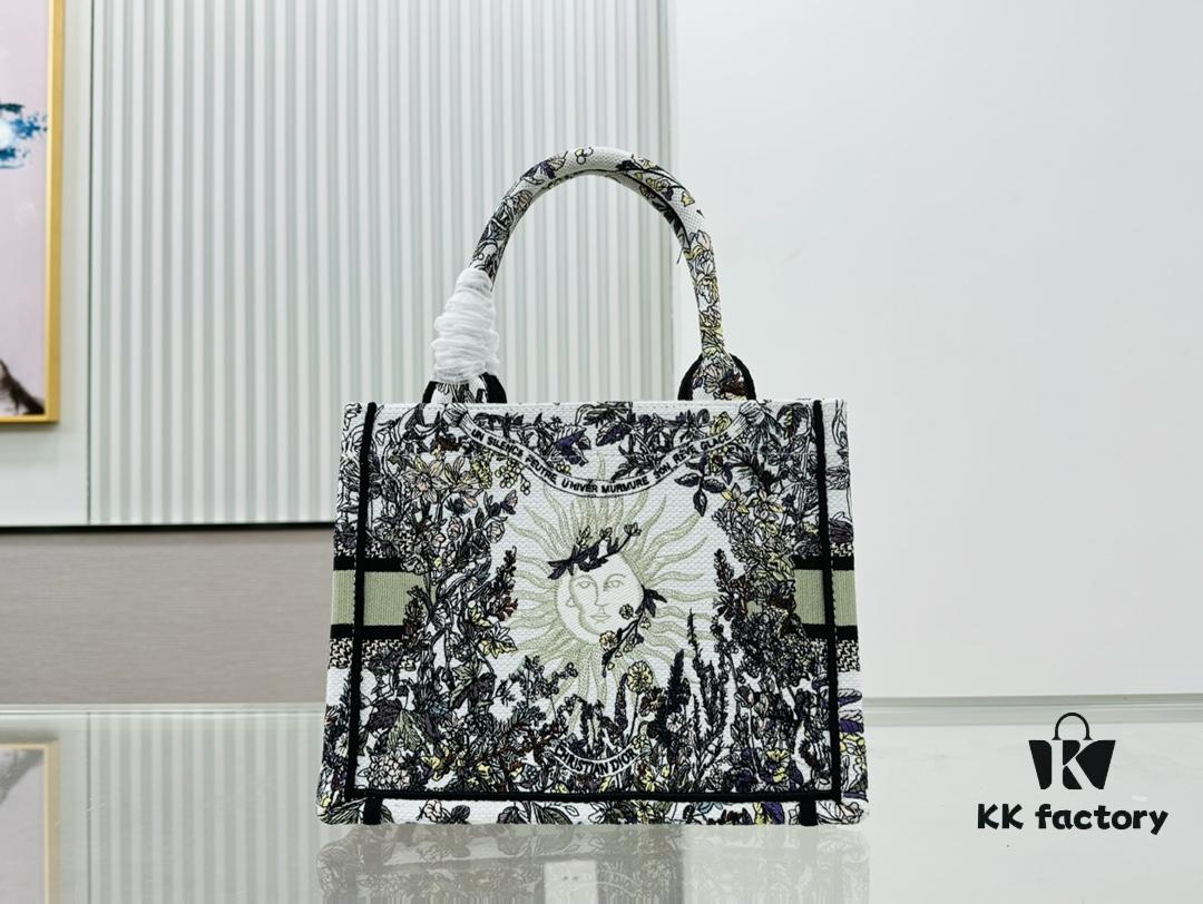 6930aa7d6e68136f4d9acb39 Authentic Thick Fabric Warning ️ Small Size 【Book Tote】