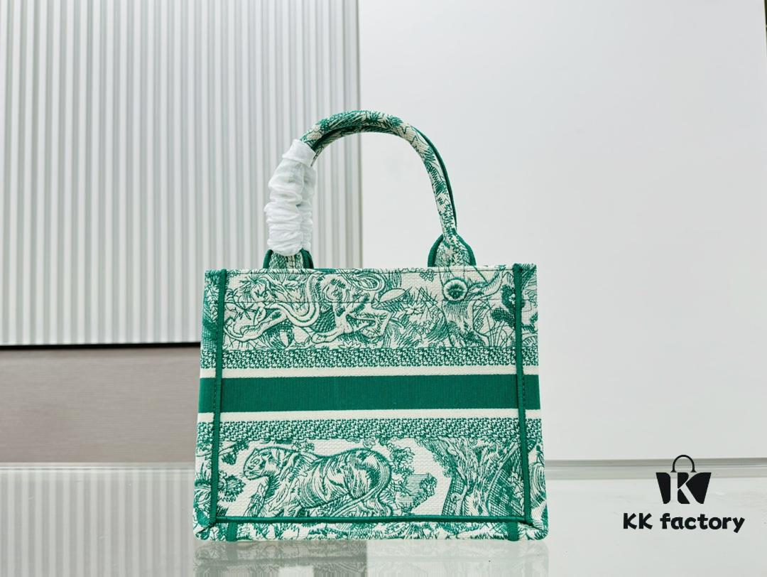 6930aa836e68136f4d9acb40 Authentic Thick Fabric Warning ️ Small Size 'Book Tote'