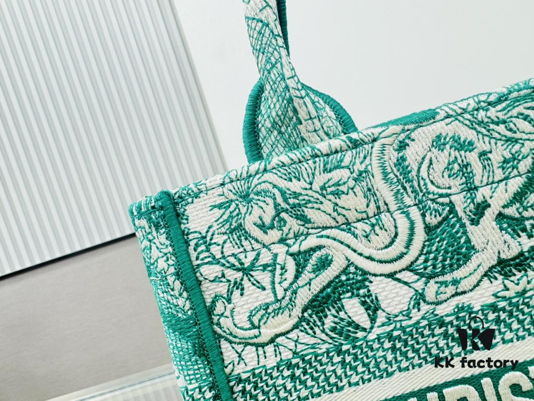 6930aa846e68136f4d9acb42 Authentic Thick Fabric Warning ️ Small Size 'Book Tote'