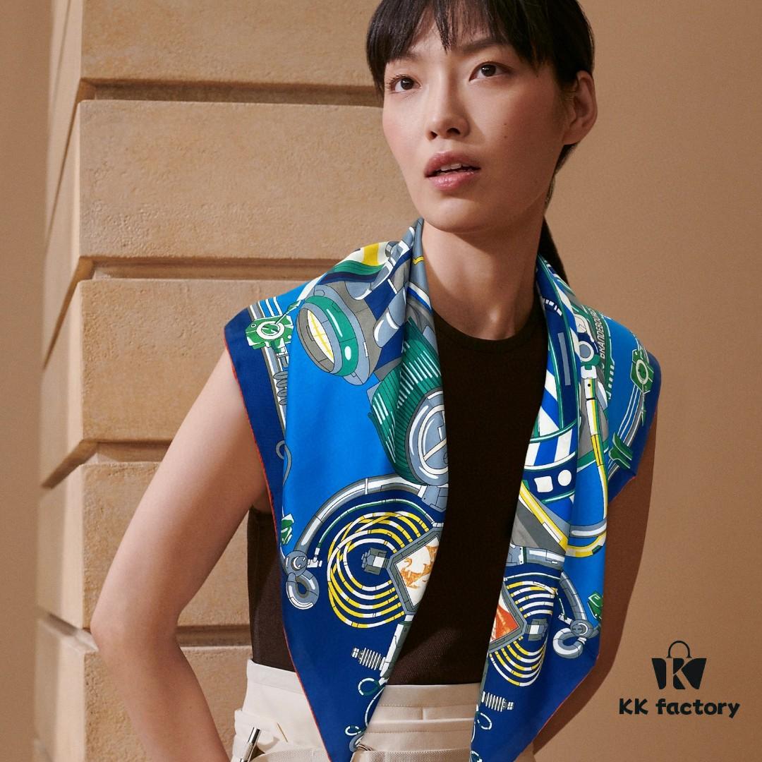 6930ab286e68136f4d9acc51 New Arrival 💫 Hermès-Style Single-Sided 100% Pure Silk Scarf, Top-Tier Craftsmanship, Stunning Design, 90cm x 90cm